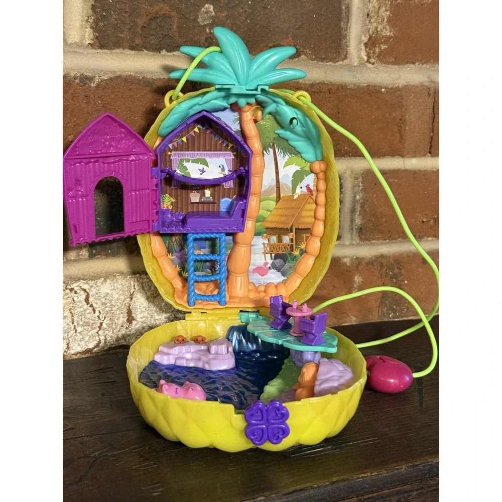 Polly Pocket Tropicool Pineapple Wearable Purse Compact Playset Jungle Adventure